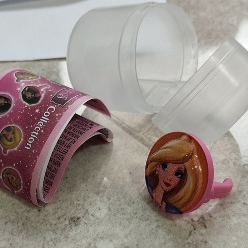 Zaini Egg's Princess Surprise Princess Ring New