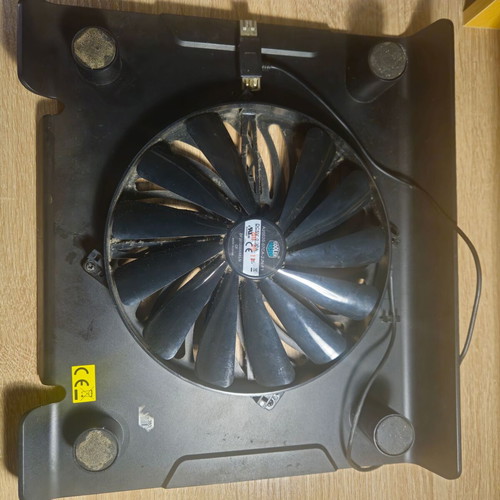Cooler Master laptop cooling pad used with functional issues