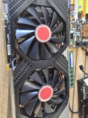 XFX Radeon RX580 8GB XXX graphics card