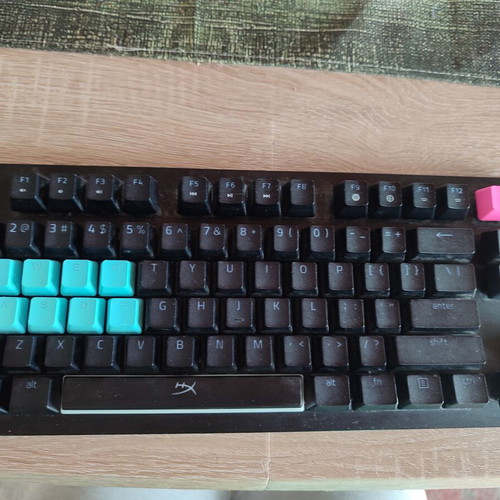 Razer Huntsman TKL keyboard like new