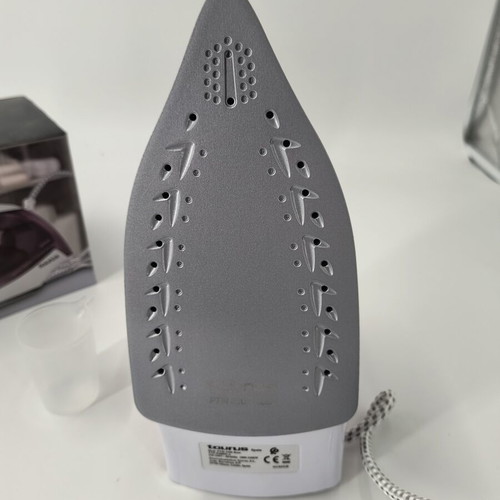 Taurus PTSI 2200 Rose Steam Iron new, 2200W power