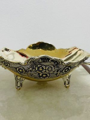 Decorative metal bowl used, antique style with handles