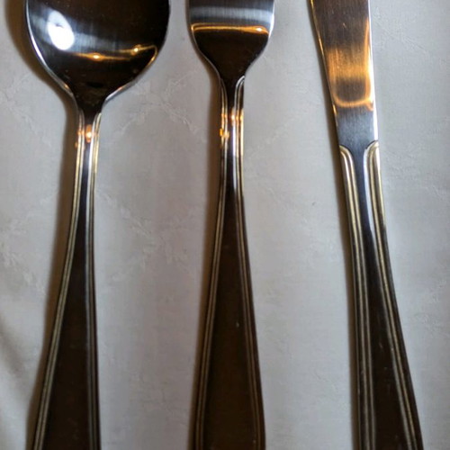 Solingen cutlery set 70 pieces new with gold detail