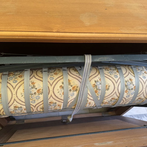 Vintage Commo-Lit Cabinet Bed used, single foldable bed