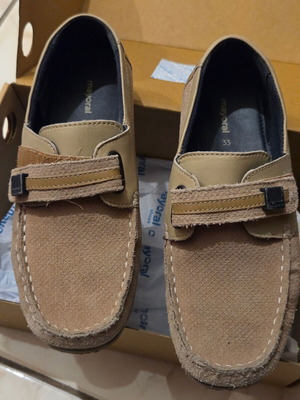 Mayoral moccasin shoes for boys like new, size 33, beige