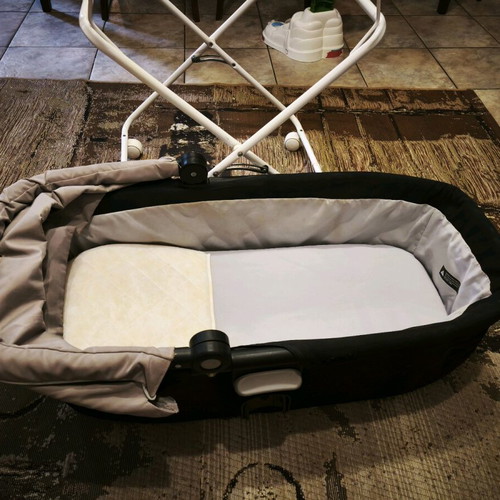 Evo Trio 3-in-1 stroller used with carrycot and car seat