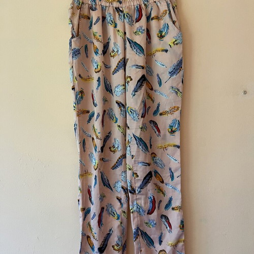 Satin pants like new, pink with feather pattern, sizes S/M