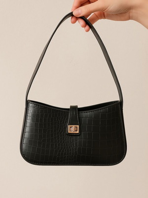 Τσάντα H&M μαύρη ώμου σε άριστη κατάσταση