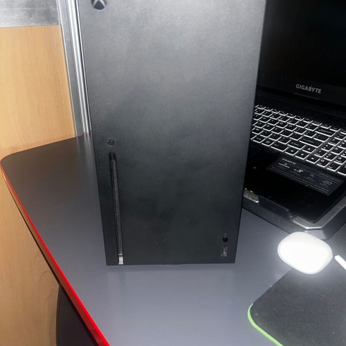 Xbox Series X console, 1TB