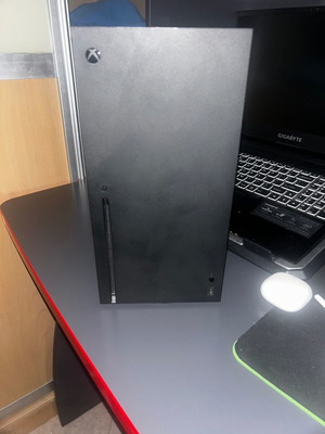 Xbox Series X console, 1TB