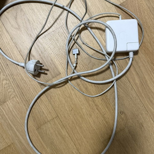Mac charger used, for repair or collection
