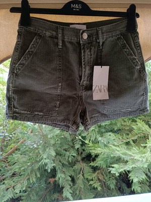 Zara khaki shorts No S new cotton