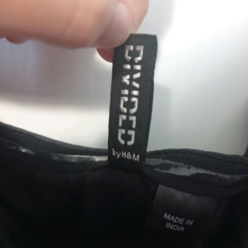 Φόρεμα στραπλες H&M μαύρο σαν καινούργιο με τούλινη φούστα