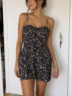 Mini dress Mango like new, black and pink, size XS