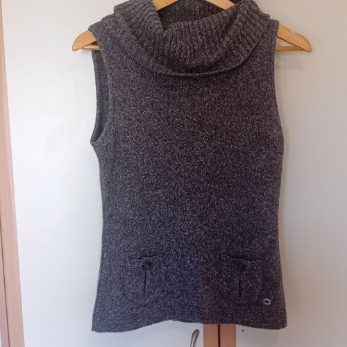 Sleeveless blouse like new, size S / 36 / 8