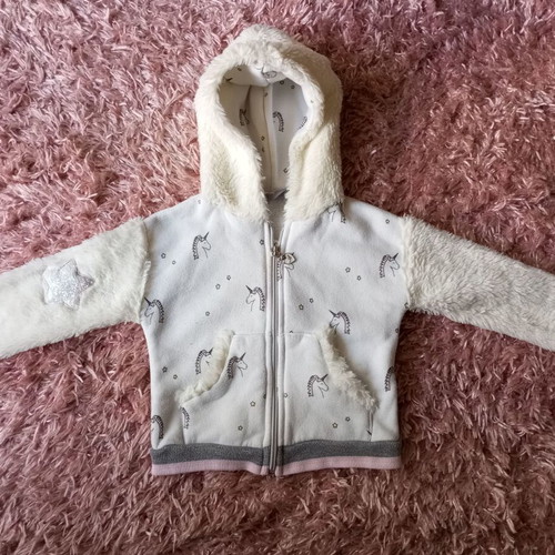 Allouette hoodie with zipper for 18 months like new