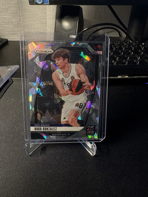 Hugo Gonzalez Real Madrid Prizm Cracked Ice card new