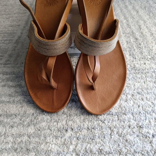 Tsakiris Mallas sandals tan like new, size 40