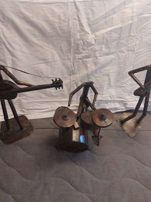 Metal musician figurines set, like new, retro style