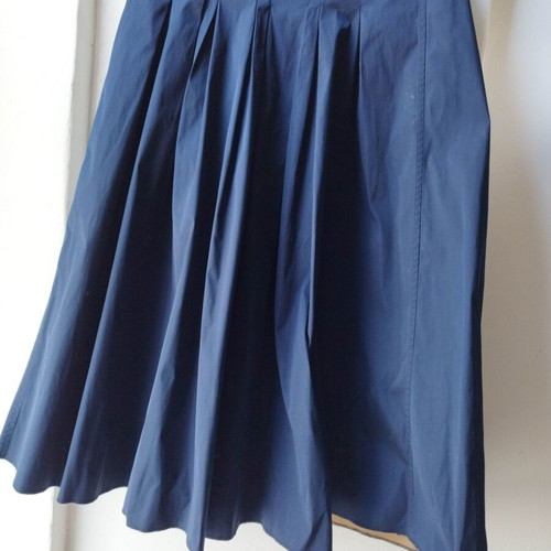 Piazza Italia blue pleated skirt like new, taffeta fabric, size S