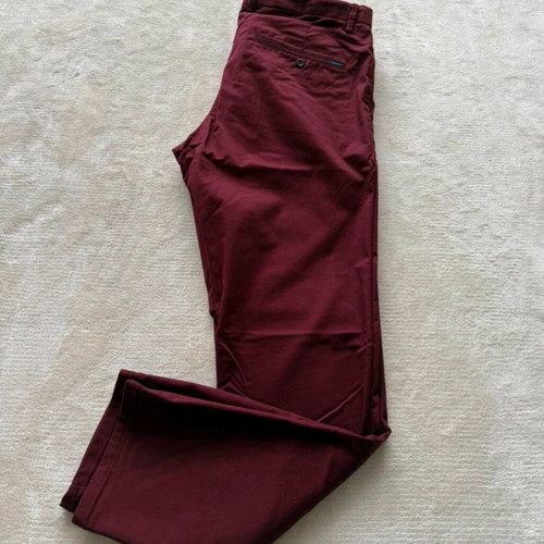 Gant Men's Pants like new, red, size W35L34