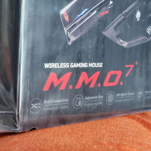 Mad Catz M.M.O. 7+ Wireless RGB Gaming Mouse 26000 DPI new