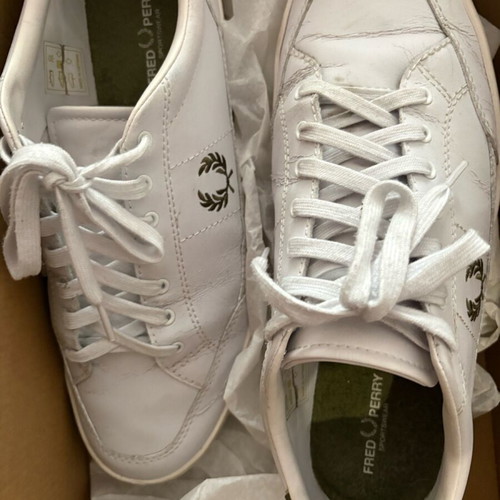 Fred Perry leather shoes used with visible wear, size 43, white