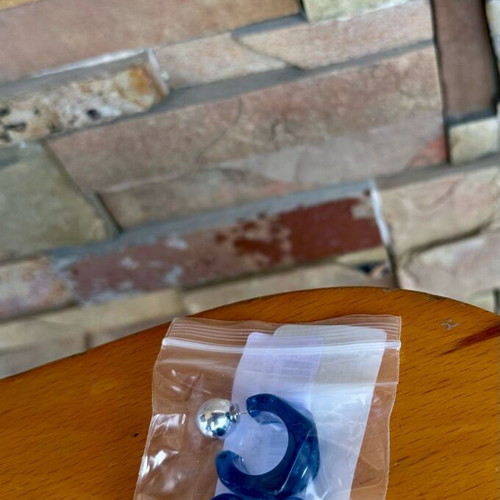 Blue transparent earrings with front lock new