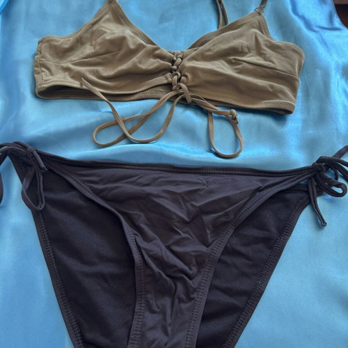 H&M bikini used, top olive and bottom black, size S