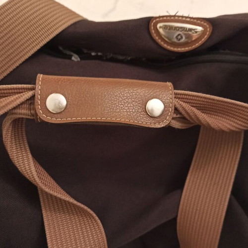 Samsonite large travel bag used, needs repair, brown
