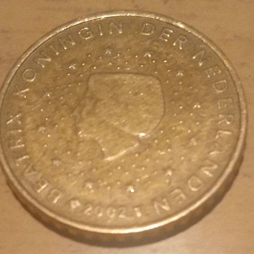 50 Cent Coin 2002 Like New, Minted in Netherlands