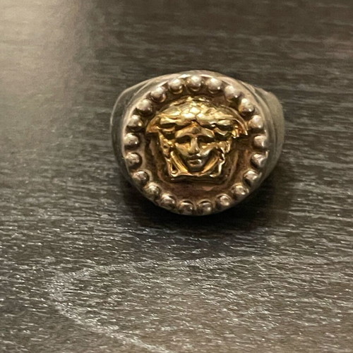 Medusa ring silver-gold used with Medusa design