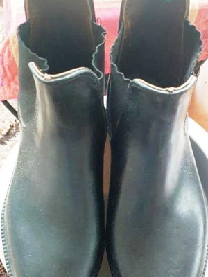 Aigle women's rubber ankle boots size 39 like new, black
