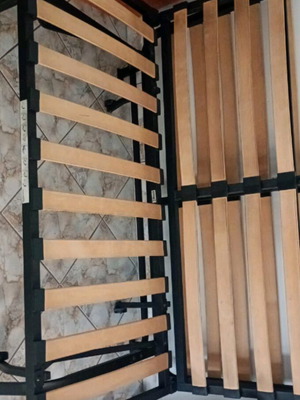Καναπές που γίνεται κρεβάτι σαν καινούργιος χωρίς στρώμα