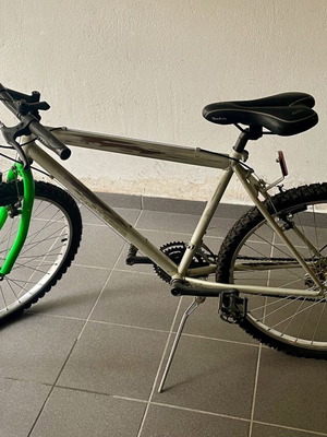 Beretta bicycle used with 12 speeds, silver, 20 inch