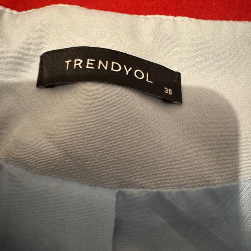 Trendyol women's vest size 38 light blue like new