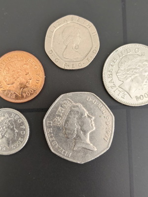 Queen Elizabeth coins like new, Great Britain collection