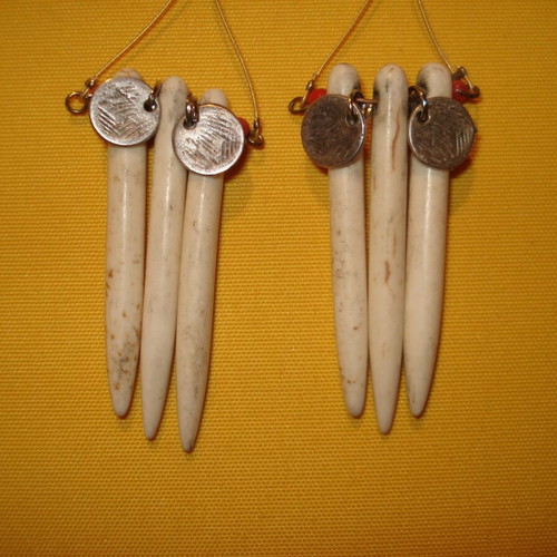 Vintage unique earrings used