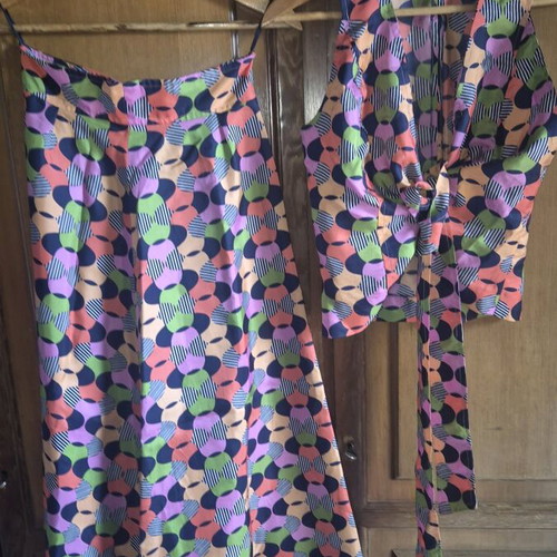 Vintage taffeta set like new