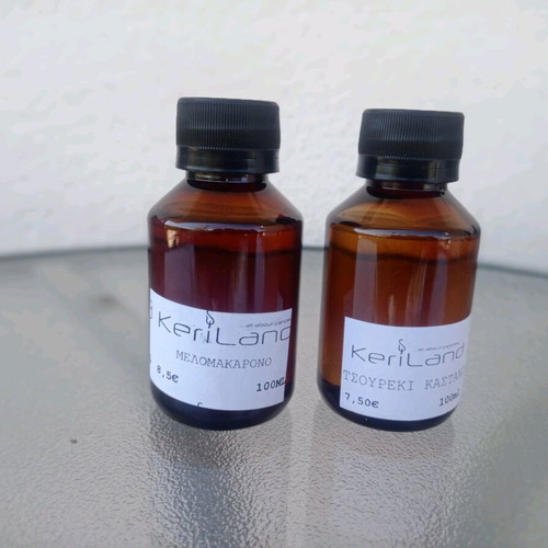 Candle fragrances new, Melomakarono and Chestnut Tsoureki
