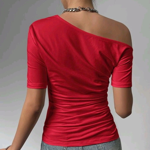Women's blouse with one shoulder red satin type medium size