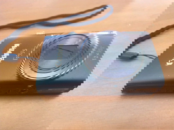CANON IXUS 285 HS