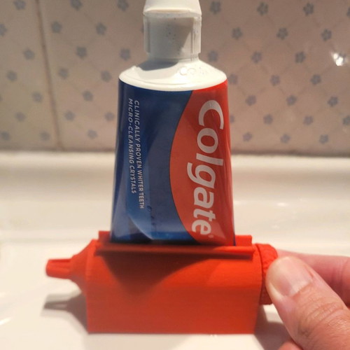 Toothpaste squeezer new, tube extruder