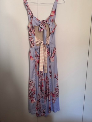 Milkwhite dress like new, size S/M