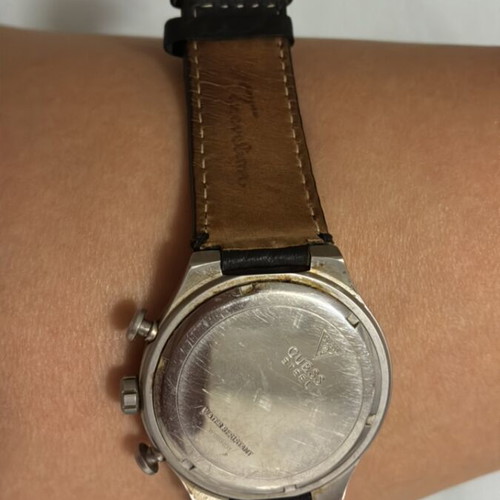 Guess men's wristwatch with black leather strap