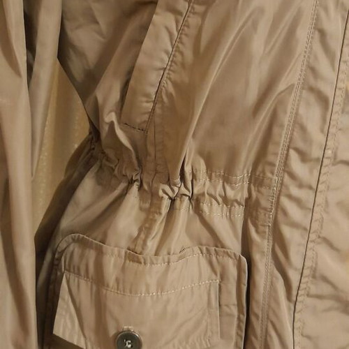 Mango women's parka jacket with lining like new, olive color