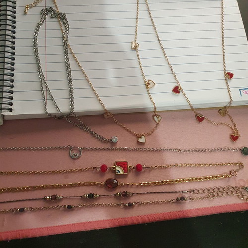 Jewelry set with 5 bracelets and 3 necklaces