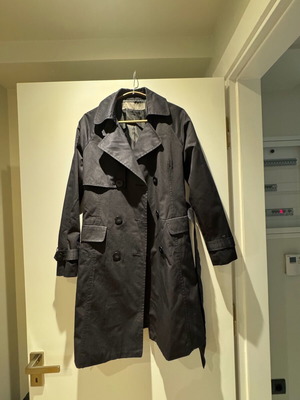 Zara Basic Women's Black Trench Coat Size S Used