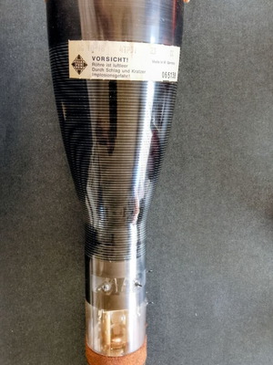 Telefunken DG 10-18 cathode ray tube