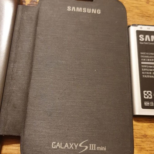 Samsung Galaxy SIII Mini used, classic old gray phone